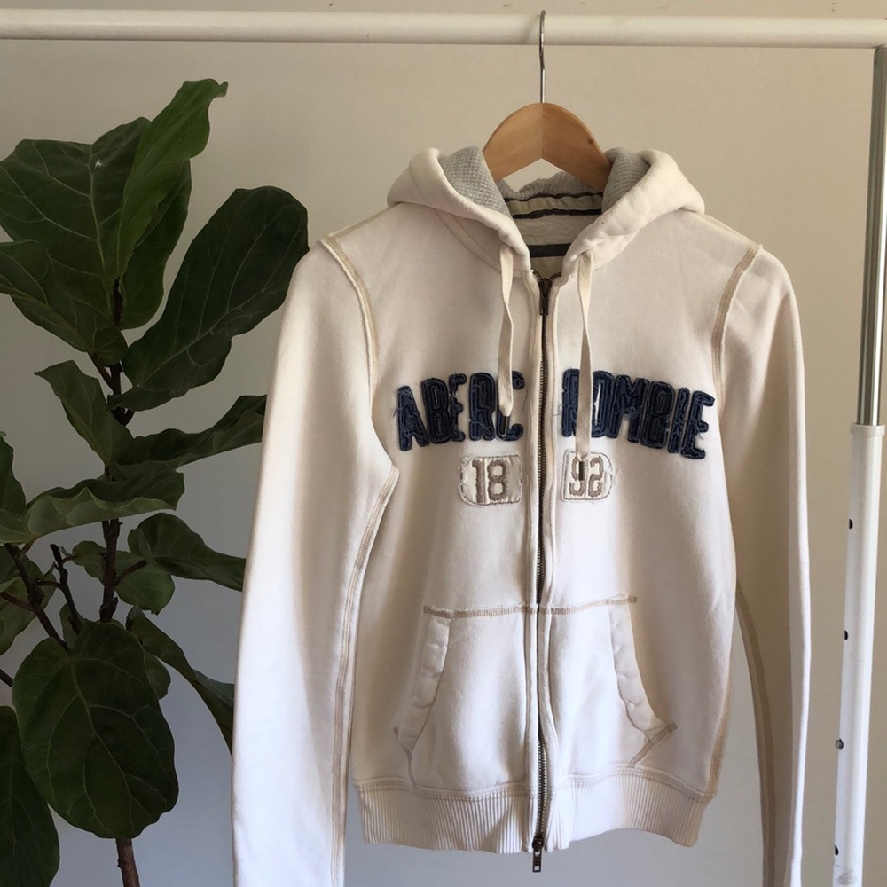 Abercrombie & Fitch classic logo zip hoodie.